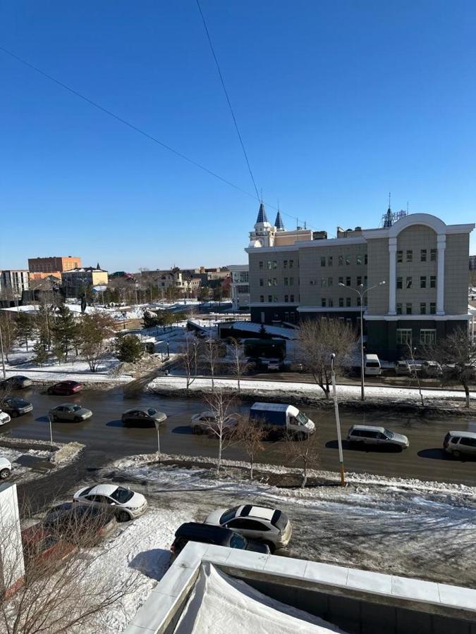 Новая Современная Квартира В Центре Города Kosztanaj Kültér fotó